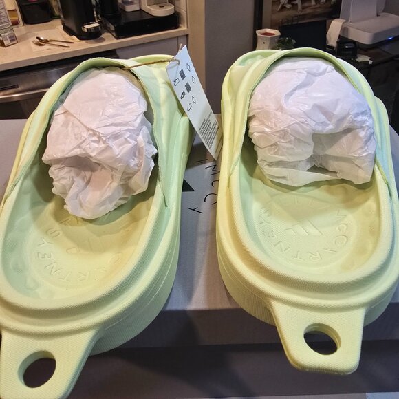 Stella McCartney x Adidas Women’s Size 9 Halo Carbon Light Green Slides JI1217 - Picture 8 of 14